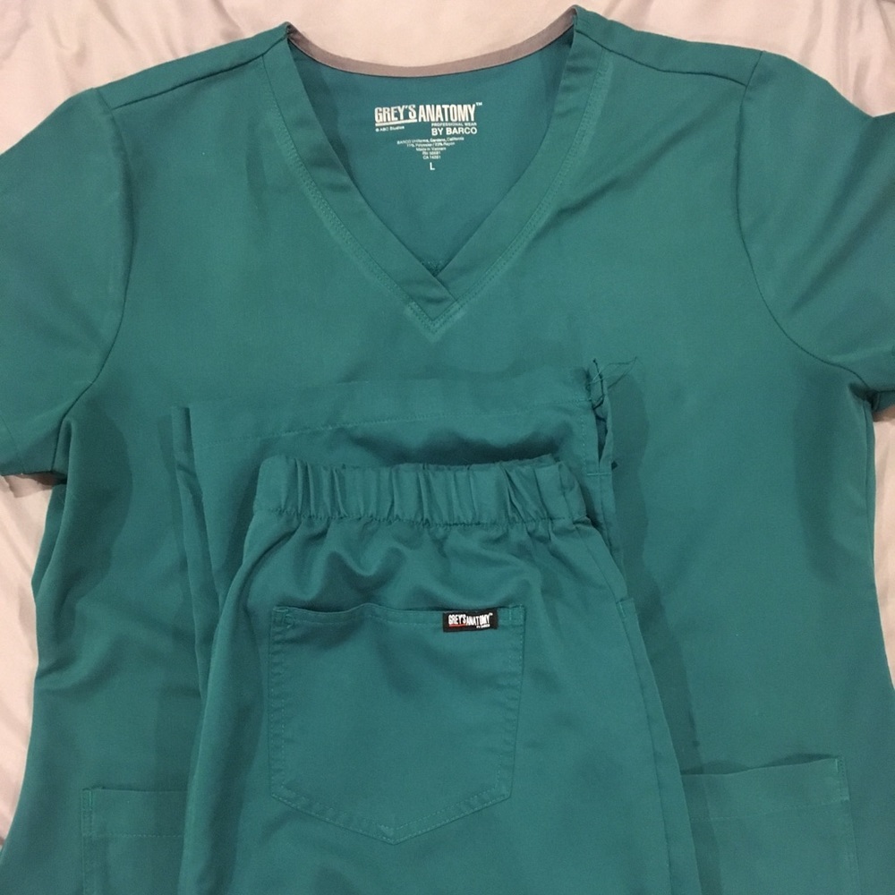 Scrub Sets